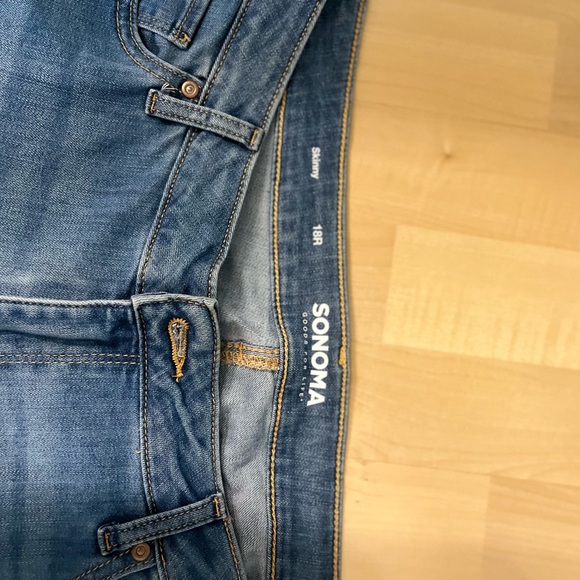 NWT Sonoma 18R Skinny Mid Rise 401 Donner Jean - Picture 7 of 9